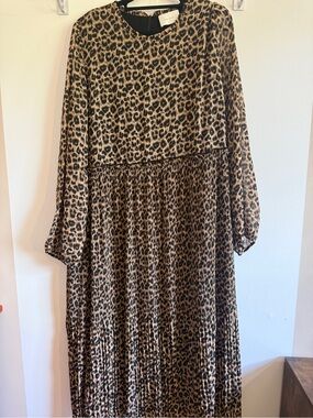 Neo Noir Leopard Print Pleated Midi Dress Long Sleeve Brown Black Women’s Large